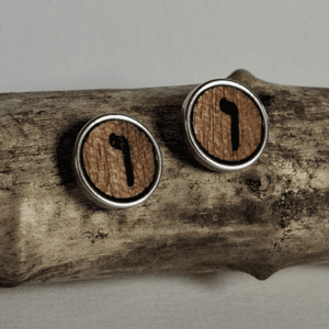 Bijoux - modèle - boucle d'oreille - bois - lettre hébraïque - Vav